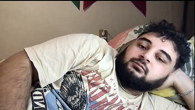 Snapshot of teddy_alan chatting on 10-30-25, 11:22 teddy alan online show from 10-30-25, 11:22