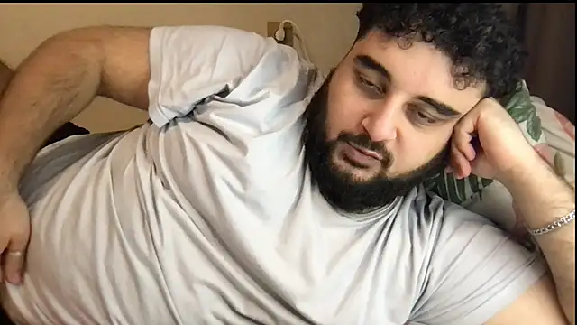 Snapshot of teddy_alan chatting on 11-04-25, 06:12 teddy alan online show from 11-04-25, 06:12