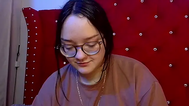 Snapshot of charlotte1-ls chatting on 11-24-25, 09:47 charlotte1-ls online show from 11-24-25, 09:47