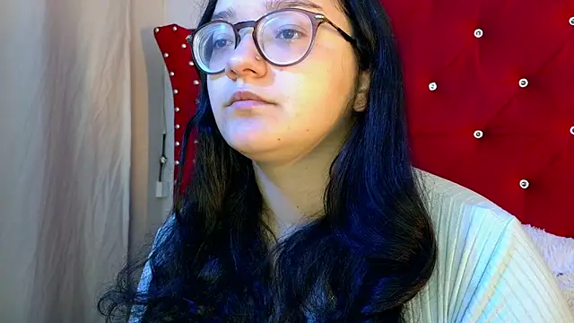 Snapshot of charlotte1-ls chatting on 12-13-25, 09:53 charlotte1-ls online show from 12-13-25, 09:53