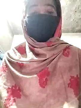 Snapshot of Cute-Ridhima chatting on 01-22-25, 01:42 Cute-Ridhima online show from 01-22-25, 01:42