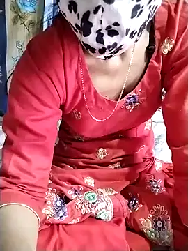 Snapshot of Cute-Ridhima chatting on 01-24-25, 10:32 Cute-Ridhima online show from 01-24-25, 10:32