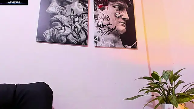 CruzVega online show from 02-05-26, 09:08