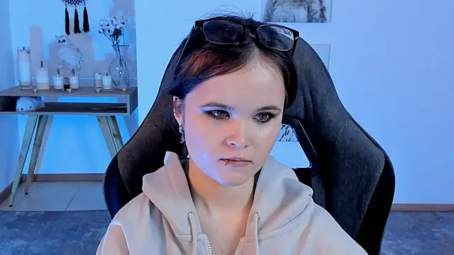 Elainebeness online show from 02-04-25, 10:45