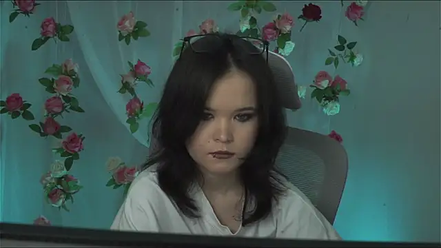 Elainebeness online show from 02-07-25, 07:17