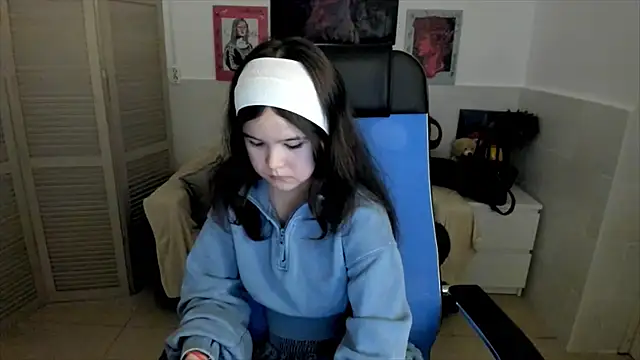 Elainebeness online show from 10-01-25, 07:31