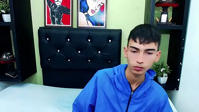 ttimy x boy online show from 02-03-25, 07:21