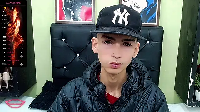 ttimy x boy online show from 03-10-25, 08:12