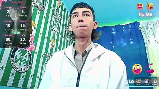 ttimy x boy online show from 12-15-25, 02:43