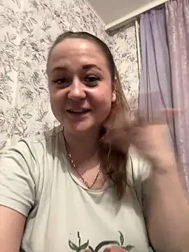 LizzyShine online show from 03-03-25, 09:15