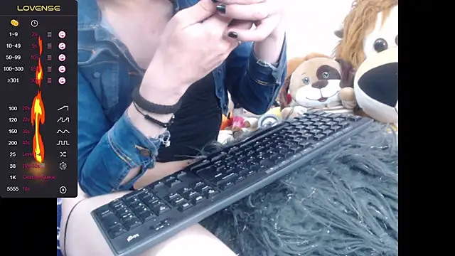 lorenitha 20 online show from 02-07-25, 01:22