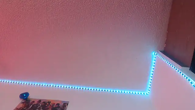 lorenitha 20 online show from 09-08-25, 03:33