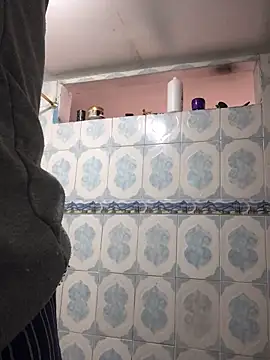 Miss oliviaa online show from 10-04-25, 01:53