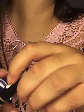 Miss oliviaa online show from 11-29-25, 08:01