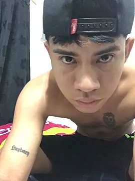 logannth online show from 10-25-25, 07:49