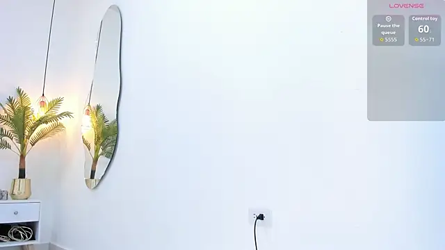 Brittany cute18 online show from 09-22-25, 11:34