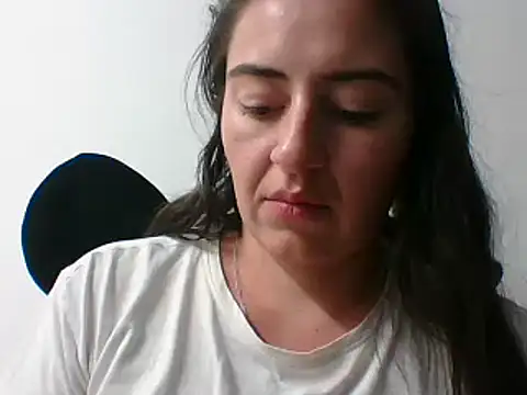 Snapshot of _karlie_kloss_ chatting on 01-25-25, 02:26 karlie kloss online show from 01-25-25, 02:26