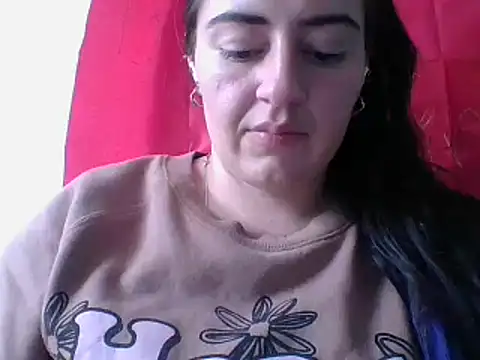 Snapshot of _karlie_kloss_ chatting on 03-20-25, 08:19 karlie kloss online show from 03-20-25, 08:19