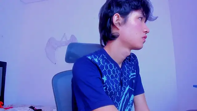 Johhan  Lee online show from 12-29-24, 12:41