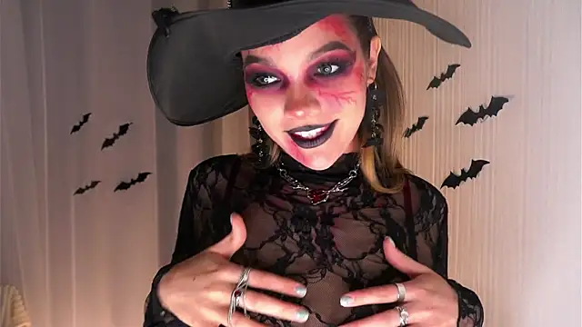 Snapshot of VeronaAppleberry chatting on 10-26-25, 11:16 VeronaAppleberry online show from 10-26-25, 11:16