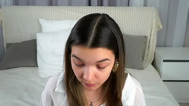 Snapshot of VeronaAppleberry chatting on 11-13-25, 11:09 VeronaAppleberry online show from 11-13-25, 11:09