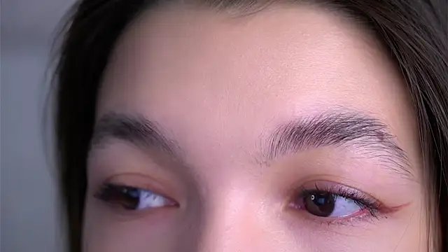 VeronaAppleberry online show from 02-02-26, 01:37