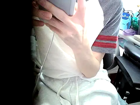 Snapshot of thisisbook_223 chatting on 12-08-24, 06:06 thisisbook 223 online show from 12-08-24, 06:06