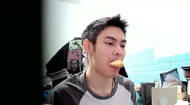 Snapshot of thisisbook_223 chatting on 02-13-25, 03:46 thisisbook 223 online show from 02-13-25, 03:46