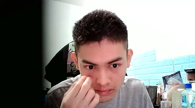 Snapshot of thisisbook_223 chatting on 02-14-25, 03:58 thisisbook 223 online show from 02-14-25, 03:58