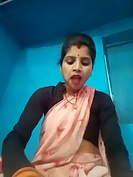 Snapshot of Nisha_Cute chatting on 04-26-26, 04:21 Nisha Cute online show from 04-26-26, 04:21