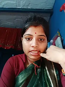 Snapshot of Nisha_Cute chatting on 06-05-26, 02:18 Nisha Cute online show from 06-05-26, 02:18