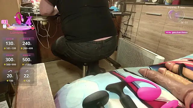 misteryman1956 online show from 11-04-25, 09:58