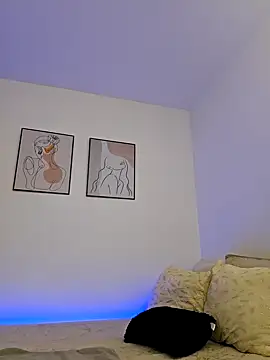 VictoriaEvaans  online show from 03-13-25, 09:59