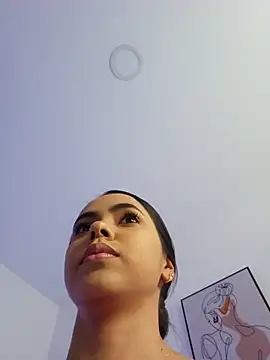 VictoriaEvaans  online show from 09-24-25, 10:35