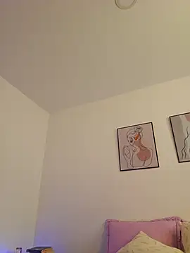 VictoriaEvaans  online show from 09-30-25, 09:20