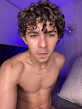 Luca ferrer  online show from 03-15-25, 06:58