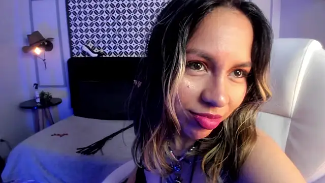 delilah fix online show from 02-19-25, 01:50