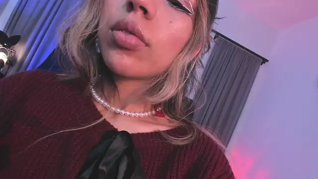 delilah fix online show from 04-14-26, 09:32