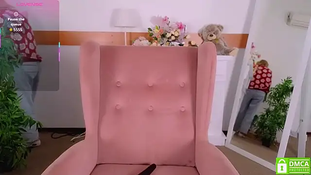 MirraBellanta online show from 10-21-25, 09:59