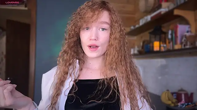 such juicee online show from 12-19-24, 10:45