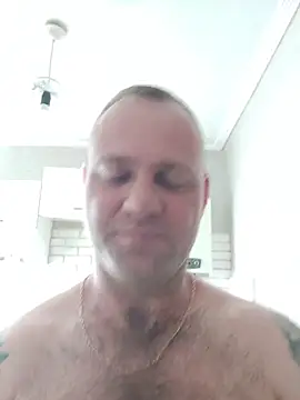 Snapshot of Crek666 chatting on 06-06-26, 04:17 Crek666 online show from 06-06-26, 04:17
