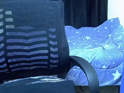 Horny-slut  online show from 11-26-25, 01:12