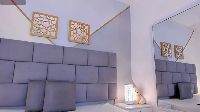 Snapshot of RenataJhonson_ chatting on 11-29-25, 05:54 RenataJhonson online show from 11-29-25, 05:54