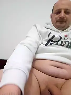 Snapshot of just_funhd chatting on 12-21-24, 05:18 just funhd online show from 12-21-24, 05:18