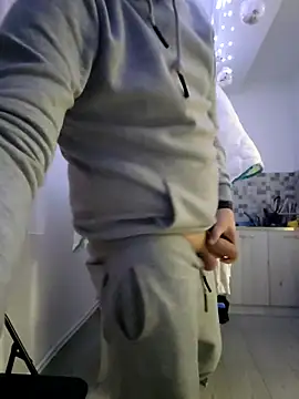 Snapshot of just_funhd chatting on 12-23-24, 07:09 just funhd online show from 12-23-24, 07:09