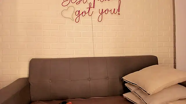 karina gomez 18 online show from 01-06-26, 11:36