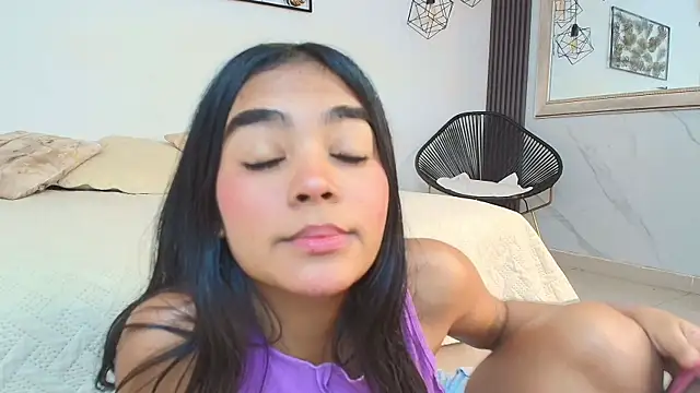 julieta aguilar1 online show from 12-17-24, 07:26