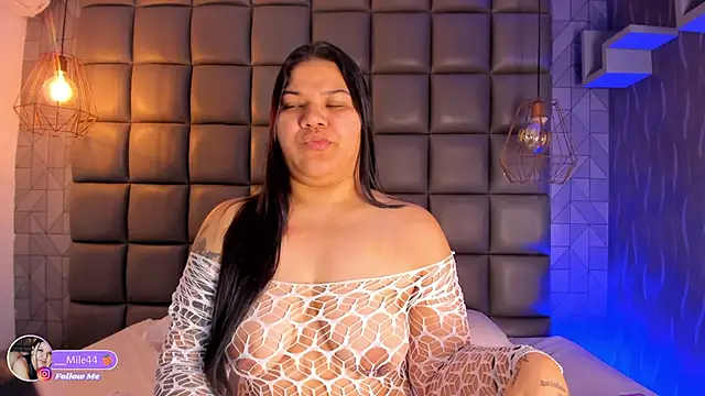 mile uribe online show from 09-25-25, 03:32