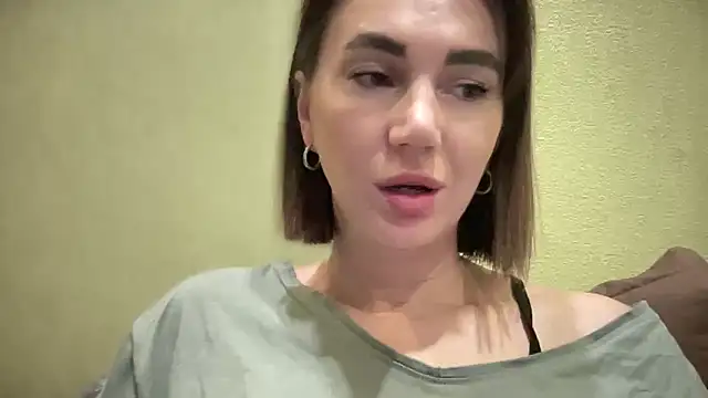 EvilDemon94 online show from 10-27-25, 09:02