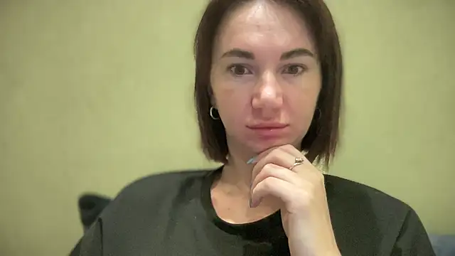 EvilDemon94 online show from 11-06-25, 05:19